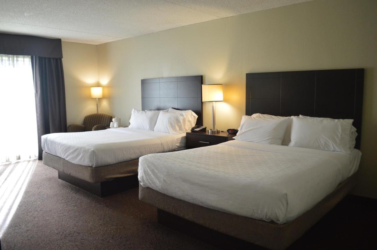Holiday Inn Express Hotel & Suites Pittsburgh Airport By Ihg Robinson Township Exterior foto