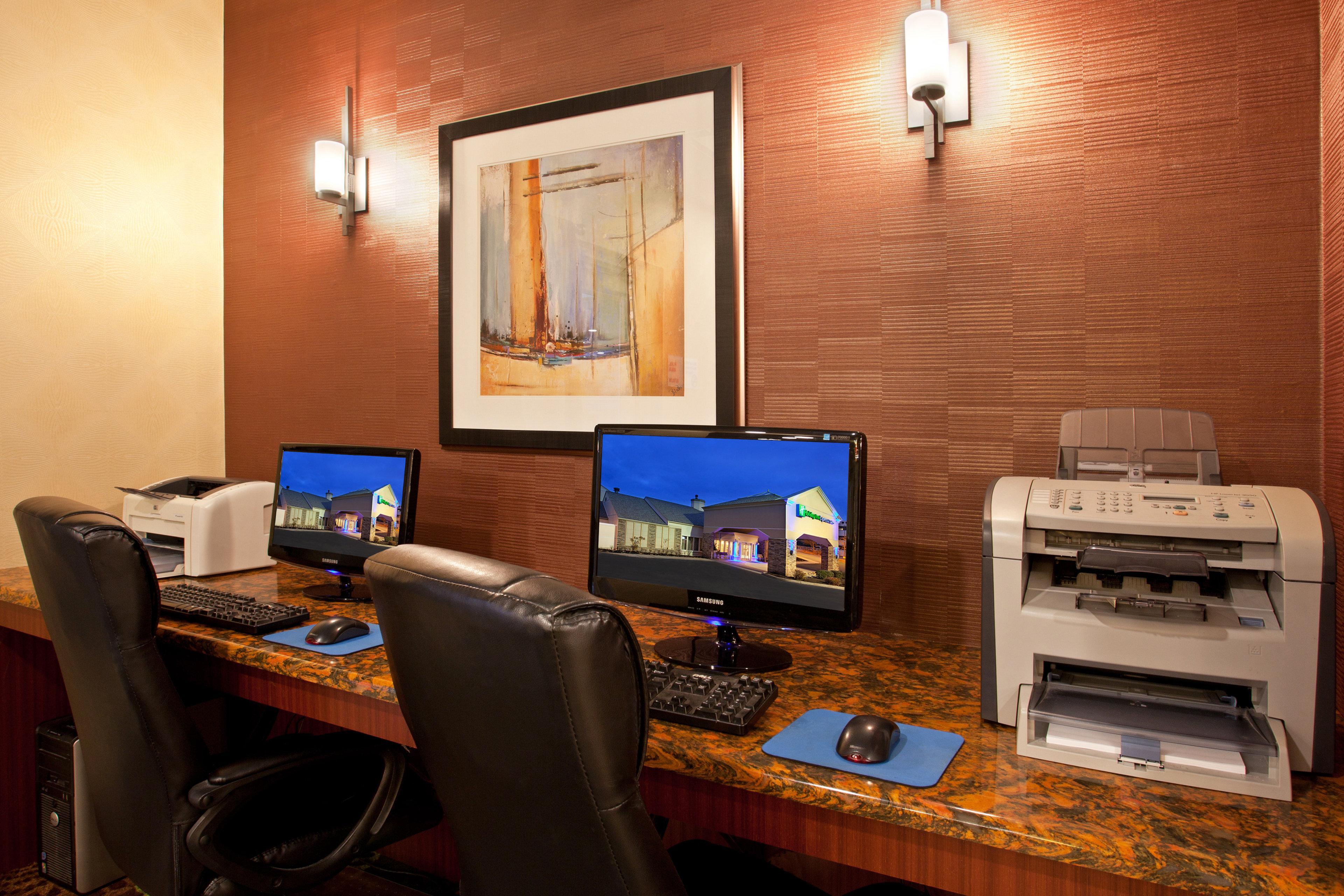 Holiday Inn Express Hotel & Suites Pittsburgh Airport By Ihg Robinson Township Exterior foto
