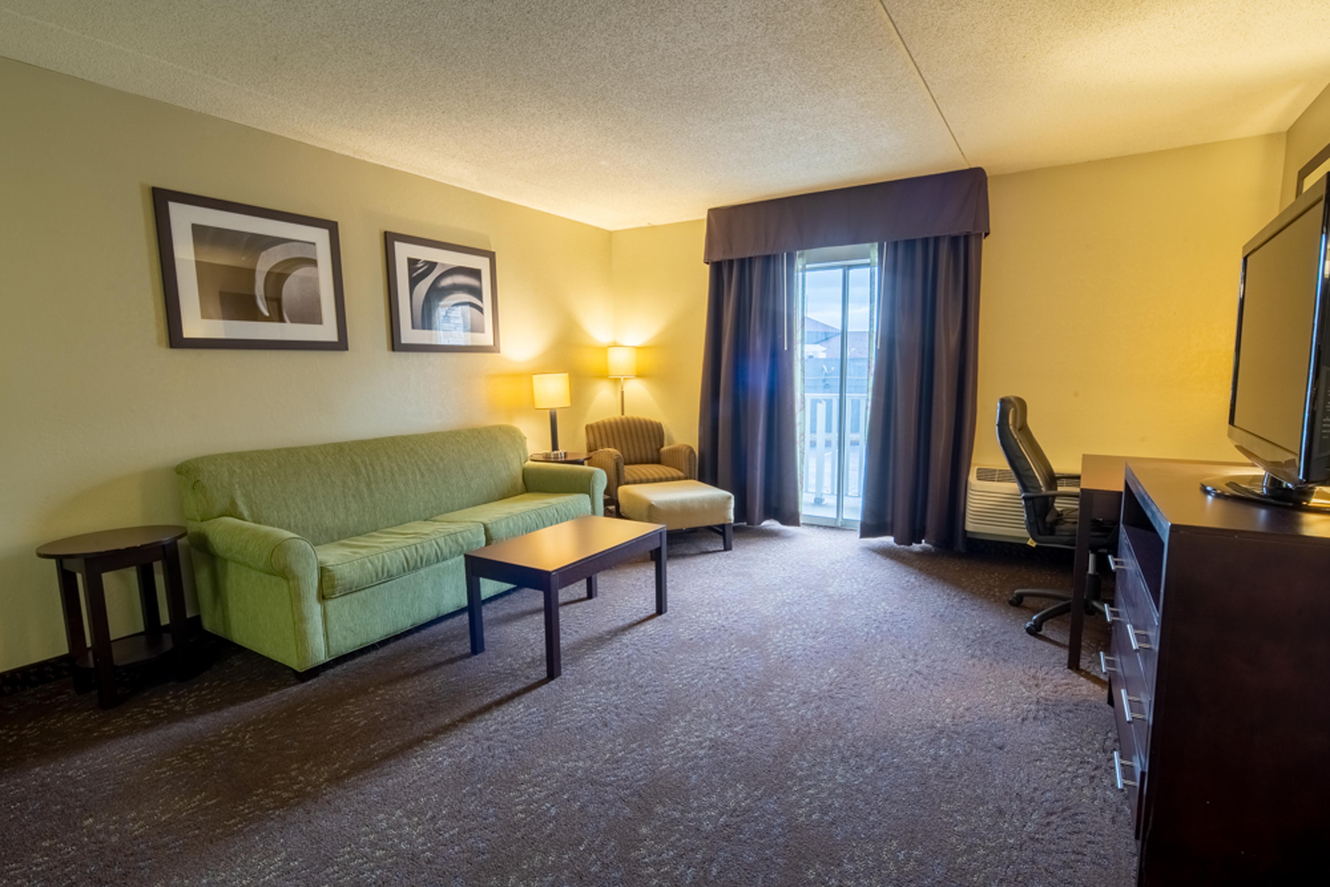 Holiday Inn Express Hotel & Suites Pittsburgh Airport By Ihg Robinson Township Exterior foto
